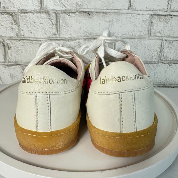 Embroidered White Flats with Multicolor Design - Picture 6 of 10